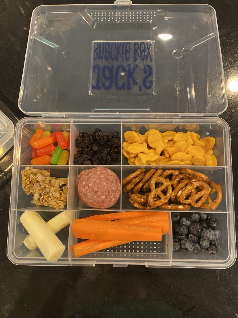 *SNACKLE BOX* - Personalized compartmented snack container